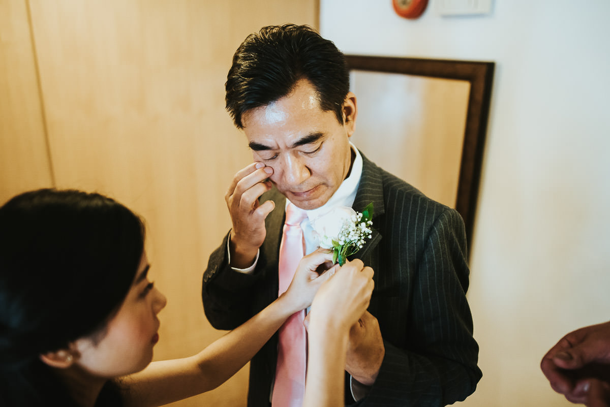 missenden abbey doing the button hole