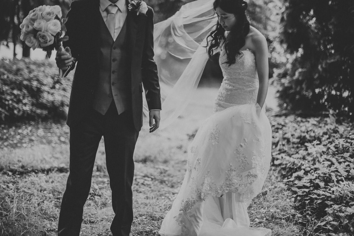 missenden abbey bride and groom