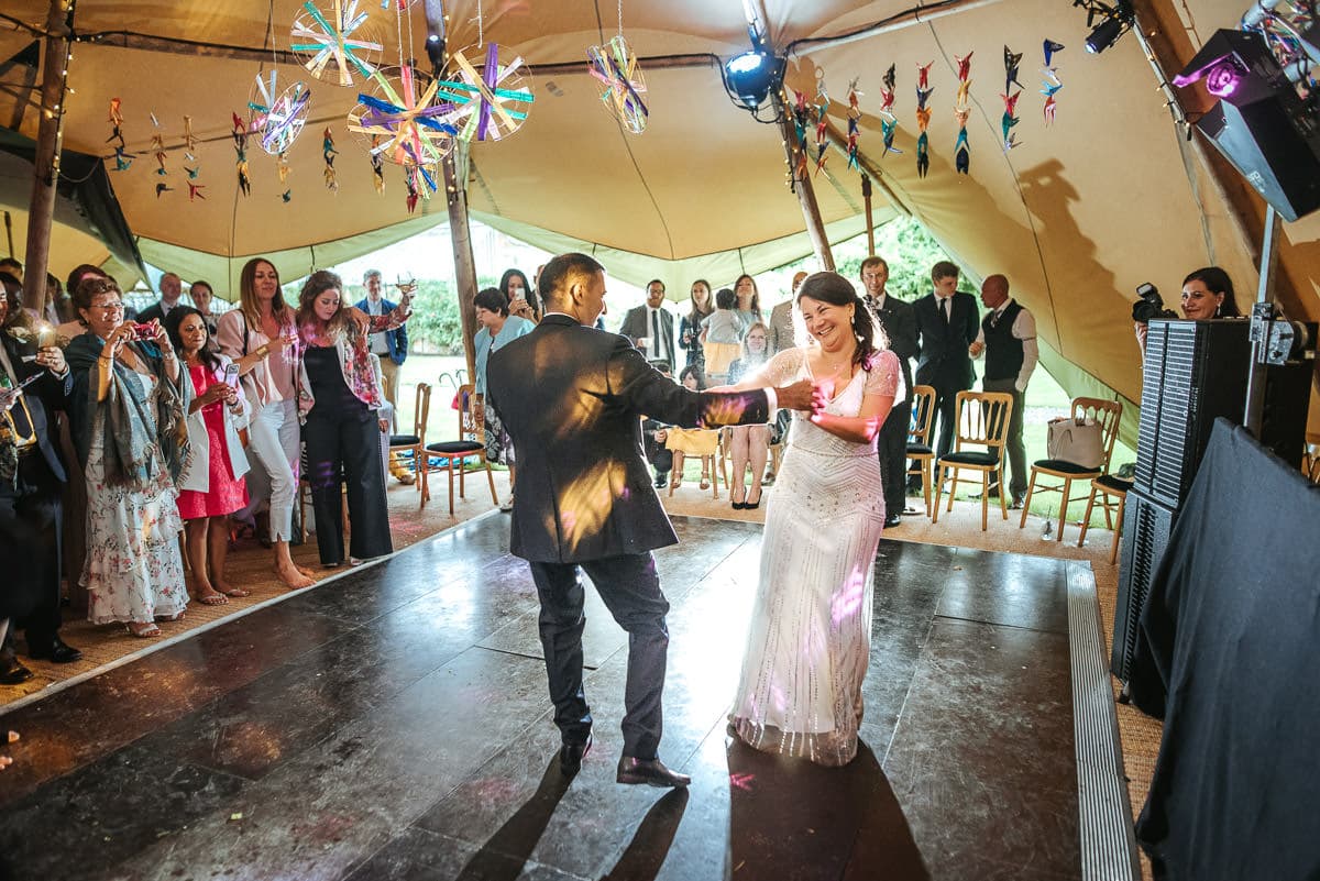 tipi wedding berkshire first dance