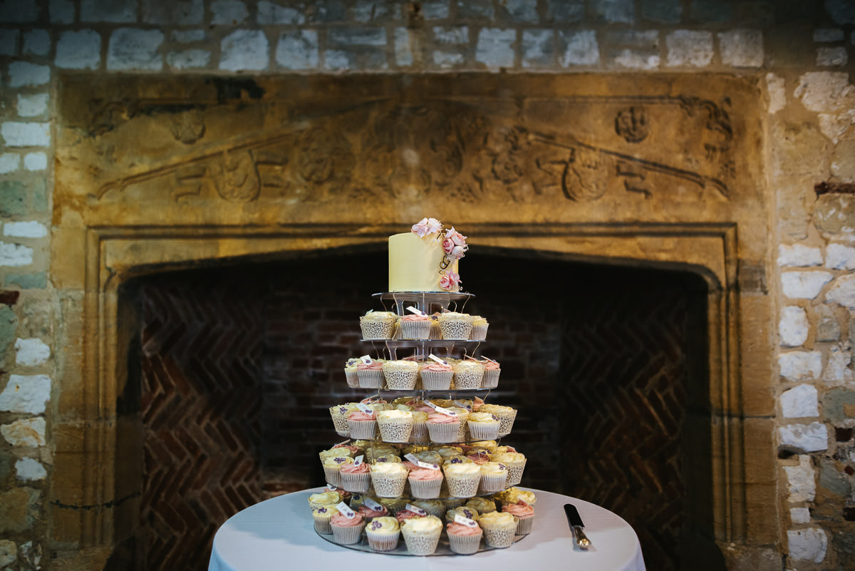 chinese wedding london hall place bexley cupcakes