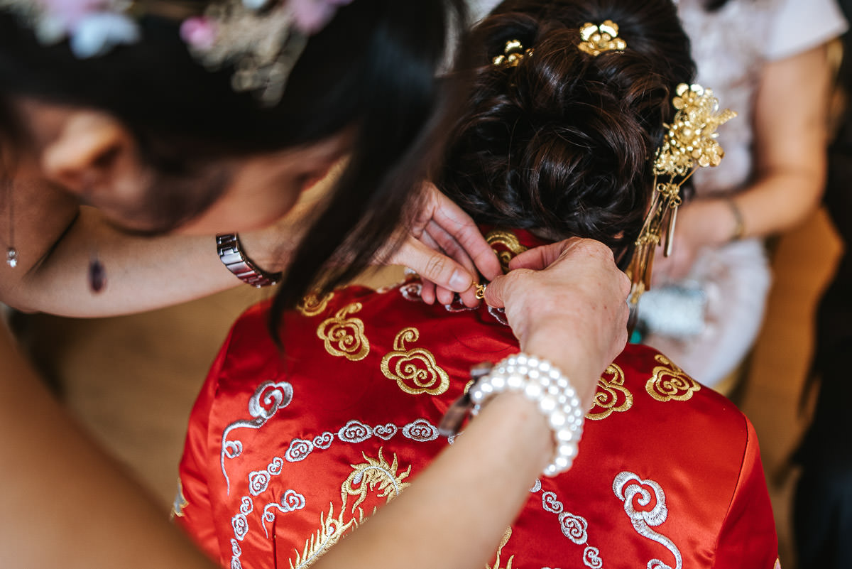 chinese wedding necklace on
