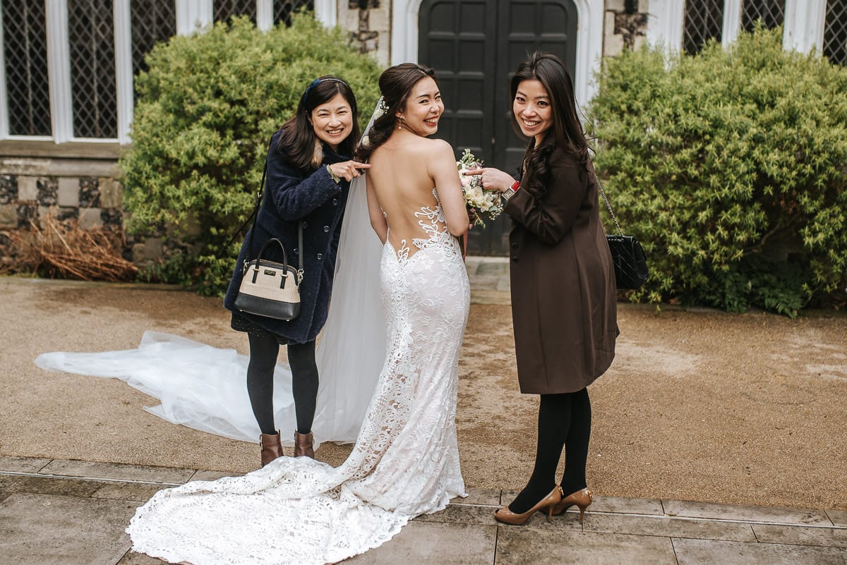 chinese wedding london hall place bexley bride back