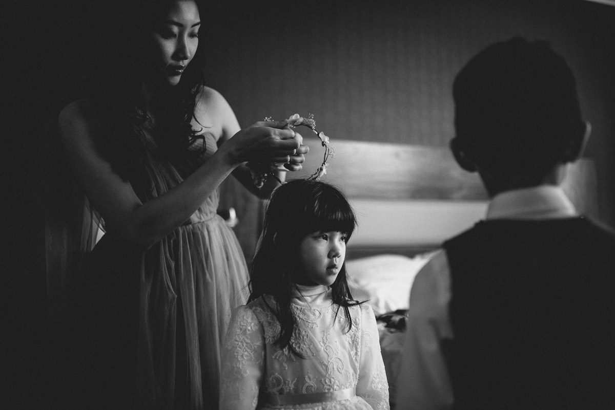 chinese wedding photography london flower girl