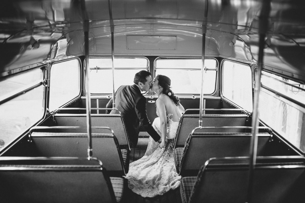 chinese wedding london hall place kissing on the bus
