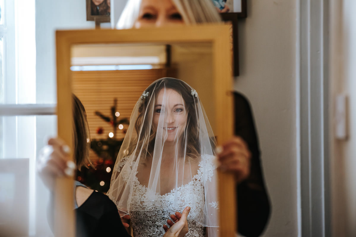 tewin bury farm wedding veil on