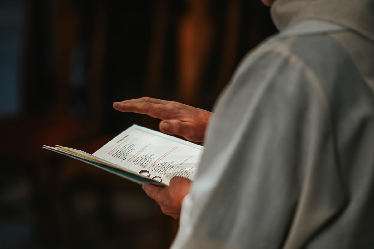 hertfordshire wedding photos ceremony wedding rings