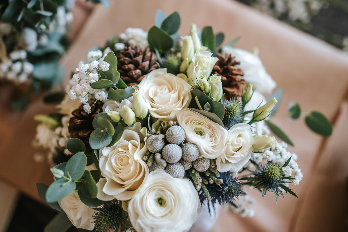 tewin bury farm wedding flowers