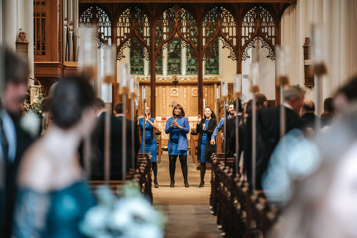 hertfordshire wedding photos church choir