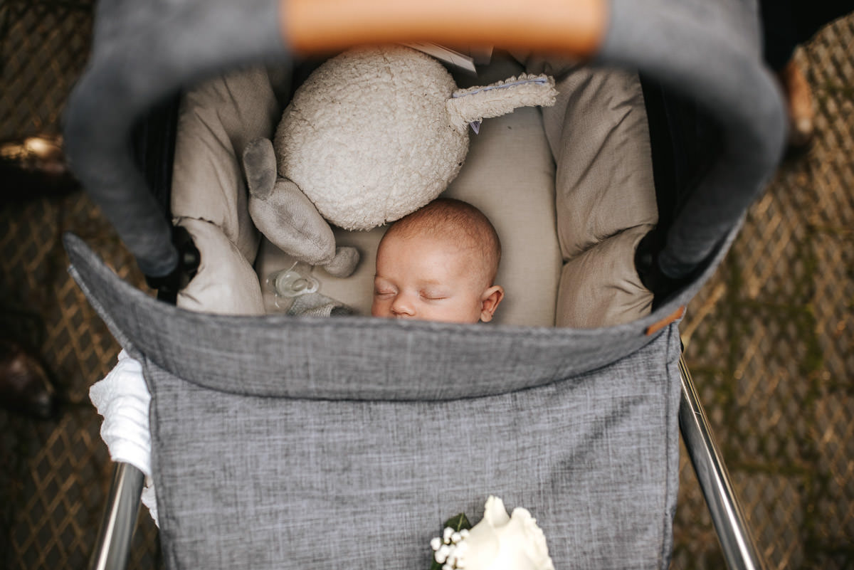 hertfordshire wedding photos ceremony baby