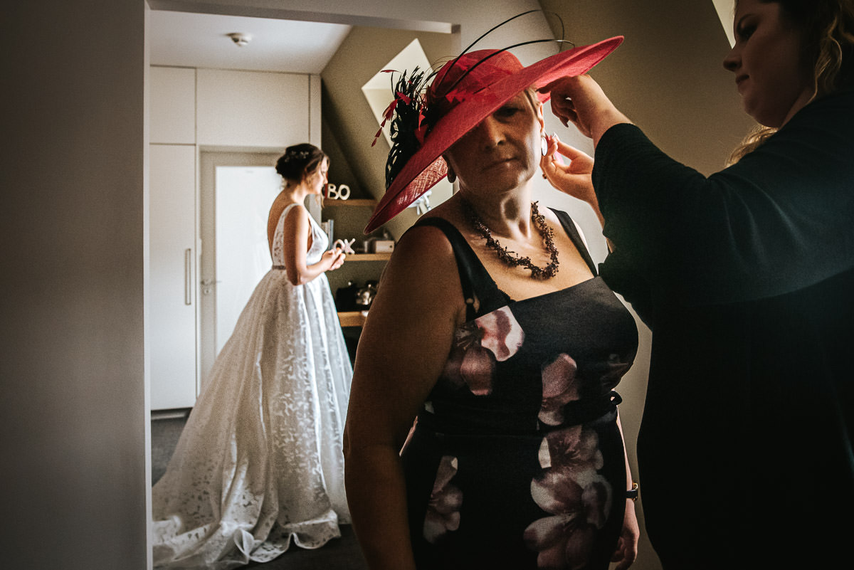 st pauls cathedral wedding getting ready