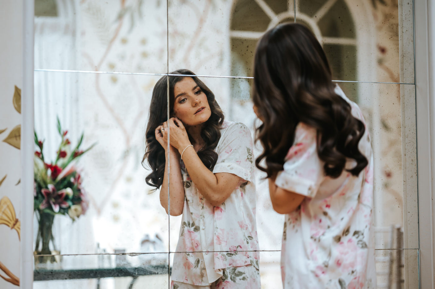 braxted park wedding photography bride getting ready